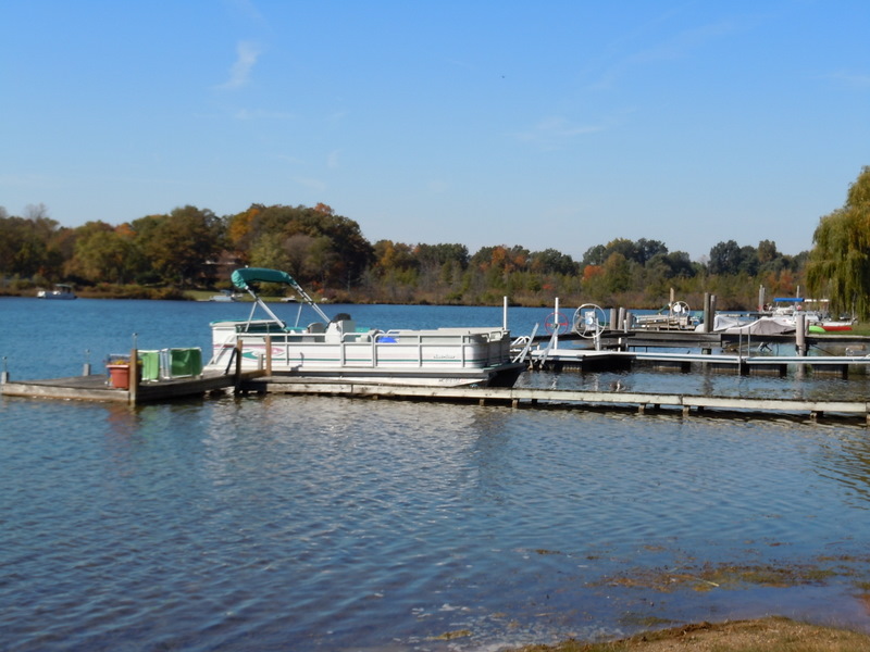 Homes for sale on Upper Pettibone Lake Highland MI